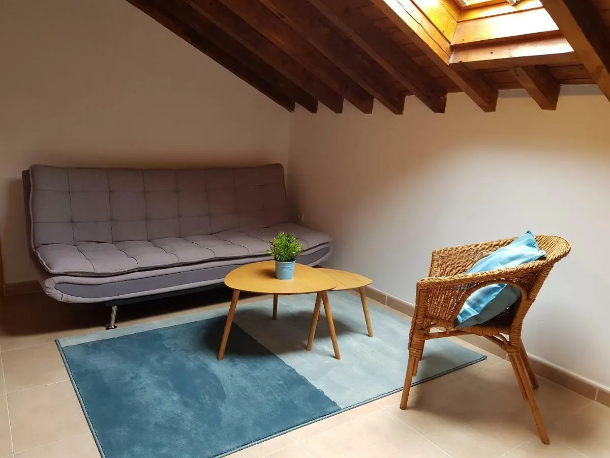 Carmen Apartments Малага